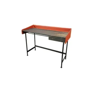 Стол туалетный SECRET